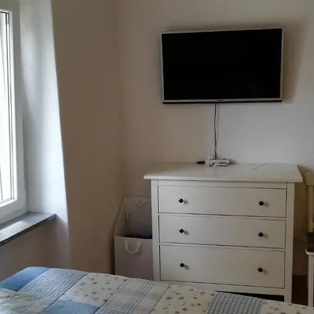 Lemon Apartment
